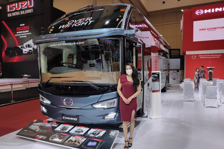 Bus baru Karoseri Tentrem, Avante H7 AB yang dipasang ke sasis Hino R260