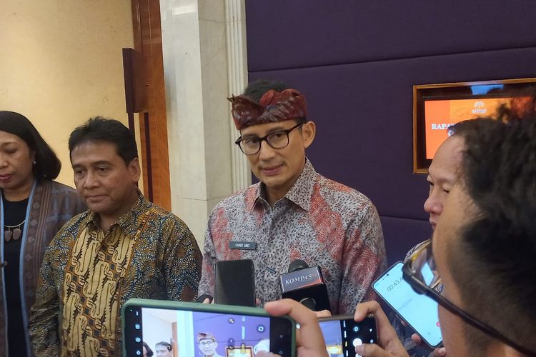 Menteri Pariwisata dan Ekonomi Kreatif (Menparekraf) Sandiaga Uno usai acara Rakernas I GIPI 2023, Selasa (23/5/2023). 