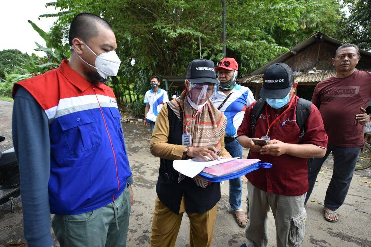 PT Pertamina (Persero) melakukan verifikasi kerusakan rumah, fasilitas umum, serta kantor instansi pemerintah atas insiden terbakarnya Kilang Balongan, Kabupaten Indramayu, Provinsi Jawa Barat.