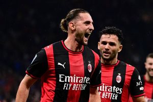 AC Milan Nyaris Buang Keunggulan 3-0, Rabiot Marah, Tegang dengan Amorim  