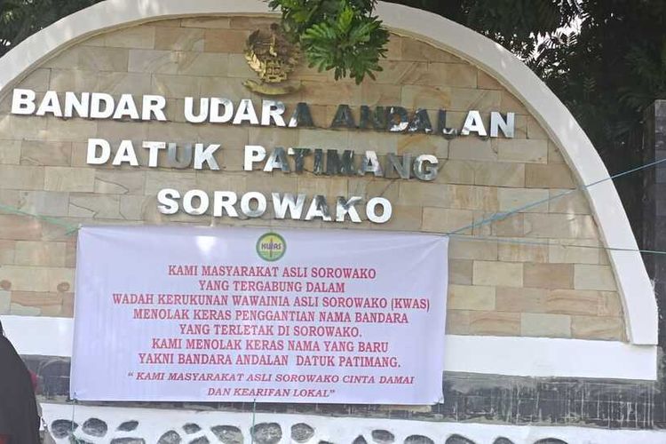 Penolakan Warga Luwu Timur, Sulawesi Selatan, terhadap penamaan nama bandar udara (Bandara) yang dulunya bernama Bandara Sorowako menjadi Bandara Andalan Datuk Pattimang, Jumat (1/9/2023).
