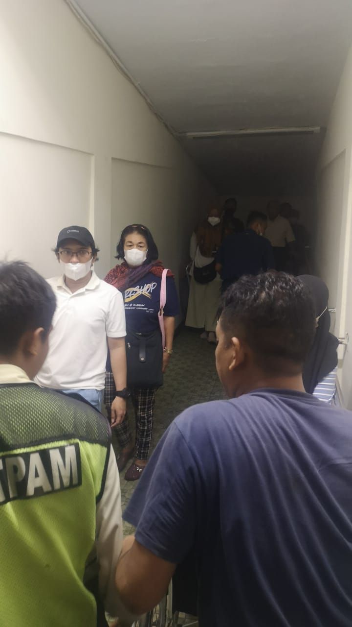 Ruang Server RS Harapan Bunda Jakarta Timur Kebakaran, 11 Unit Mobil Damkar Diterjunkan