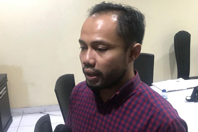 Koordinator Divisi Korupsi Politik Indonesia Corruption Watch (ICW) Donal Fariz di kantor PARA Syndicate, Jakarta Selatan, Jumat (29/11/2019).