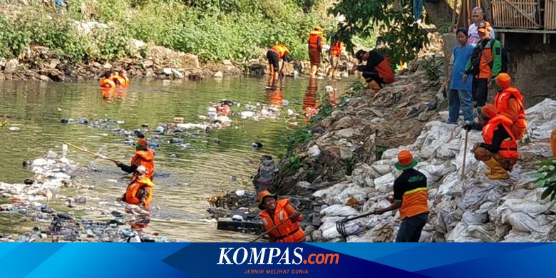 Tak Ada Penertiban Bangunan Liar di Bantaran Ciliwung Tahun Ini - Vimarsana News