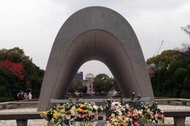 The Memorial Cenotaph.