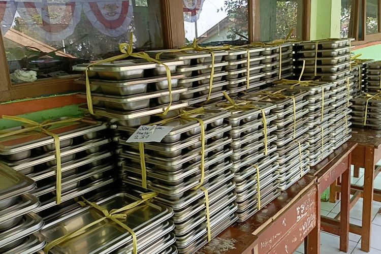  Kronologi 122 Korban Keracunan Program MBG di Agam, Diduga akibat Nasi Goreng