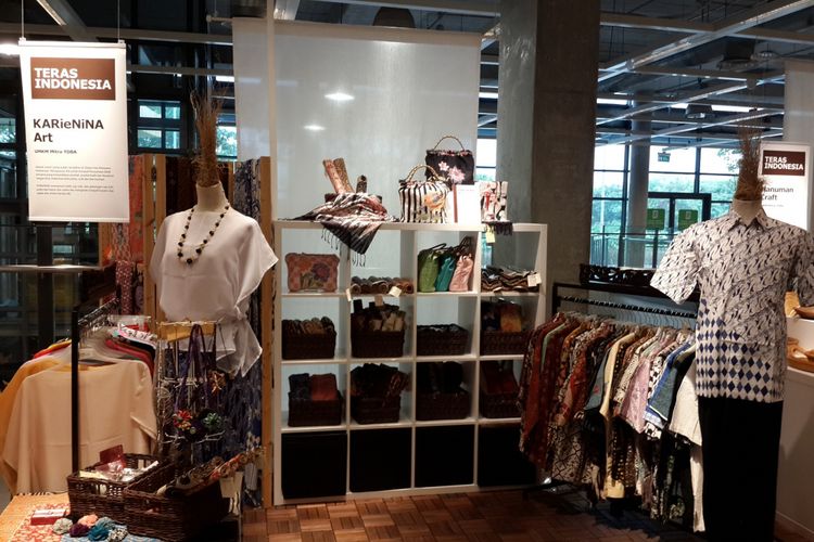 Koleksi batik KARieNiNA di IKEA
