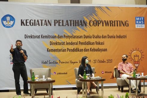 Mitras Dudi Adakan Pelatihan Penulisan Branding di Hotel Santika