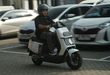 Impresi Awal Coba Polytron Fox 200: Motor Listrik Ringkas dan Ringan