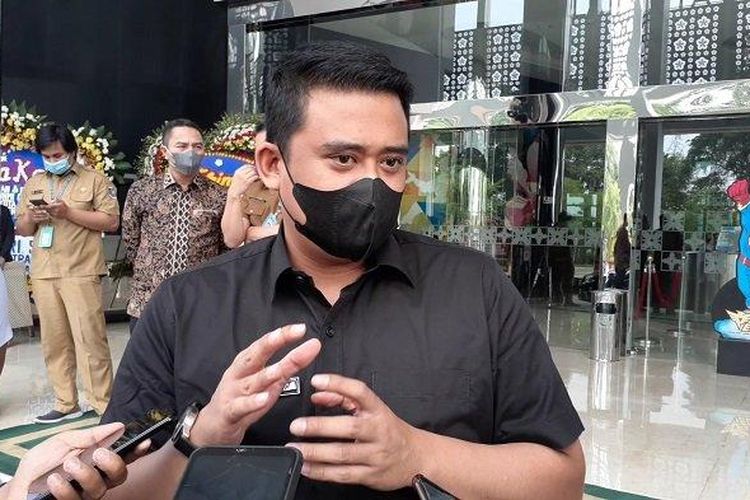 Wali Kota Medan Bobby Nasution saat berkunjung ke Gedung Balai Kota Tangerang Selatan, Selasa (20/4/2021).