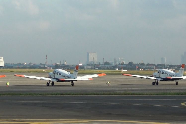 Ilustrasi pesawat milik TNI AL di landasan Bandara Juanda, Jumat (30/01/2026).