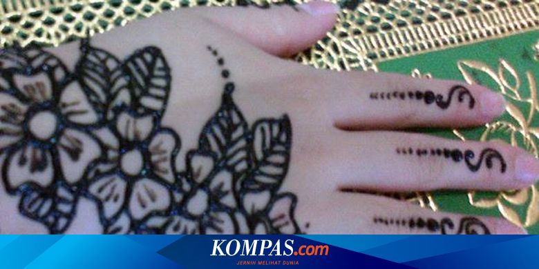 Melukis Perut Ibu Hamil Pakai Henna Hitam Amankah