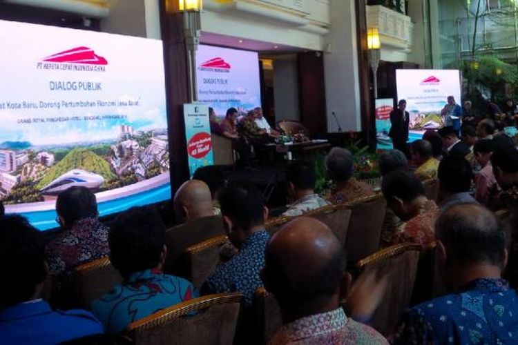 Sosialisasi kereta cepat Jakarta-Bandung dihadiri berbagai kalangan, mulai dari akademisi, praktisi, LSM, politisi, hingga mahasiswa. 
