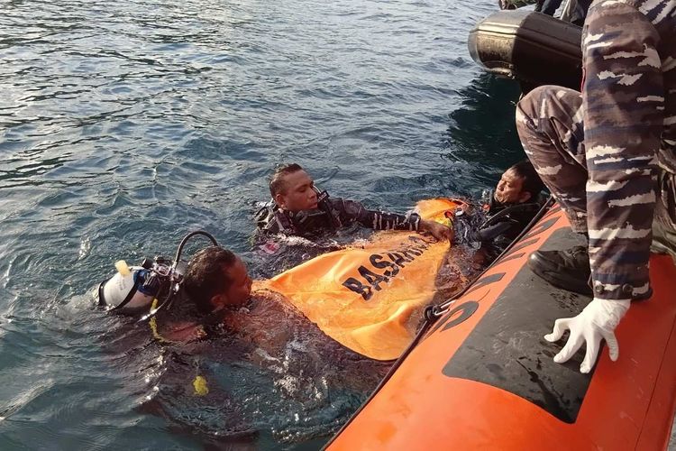 Turis China yang Tenggelam di Pulau Kelor Labuan Bajo Ditemukan di Kedalaman 23 Meter