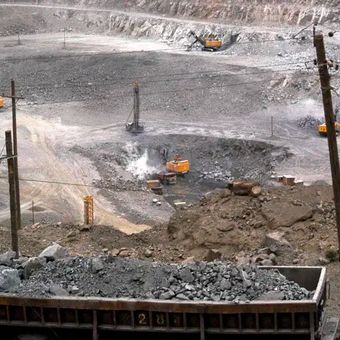 China memanfaatkan dominasi penambangan dan pengolahan logam tanah jarangnya sebagai alat geopolitik.