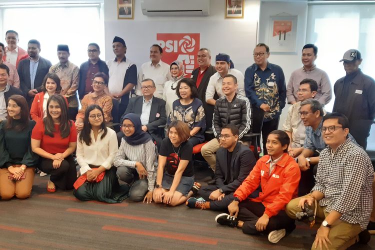 Para panelis, pengurus DPP PSI, peserta seleksi terbuka di kantor DPP PSI, Jakarta, Sabtu (18/1/2020).