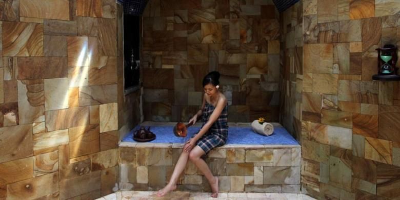 Fasilitas mandi uap di Spa Vila MesaStila, Magelang, Jawa Tengah, Senin (13/10/2014). Hammam Spa menjadi ciri khas pijat dan spa yang bisa dinikmati pengunjung di vila tersebut.