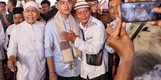 Silaturahmi dengan 1.000 Kiai, Gibran Ajak Pesantren Kawal Program Dana Abadi Pesantren