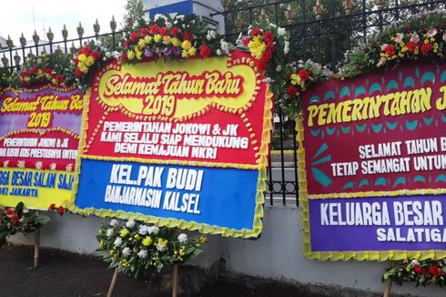 Karangan Bunga untuk Jokowi-JK di Istana...
