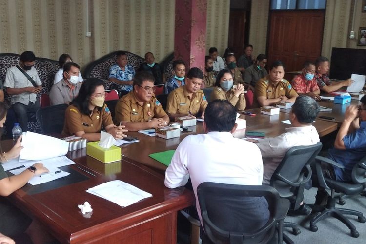 Komisi 1 DPRD Minahasa Utara dengarkan aspirasi masyarakat Desa Wineru, Likupang Timur