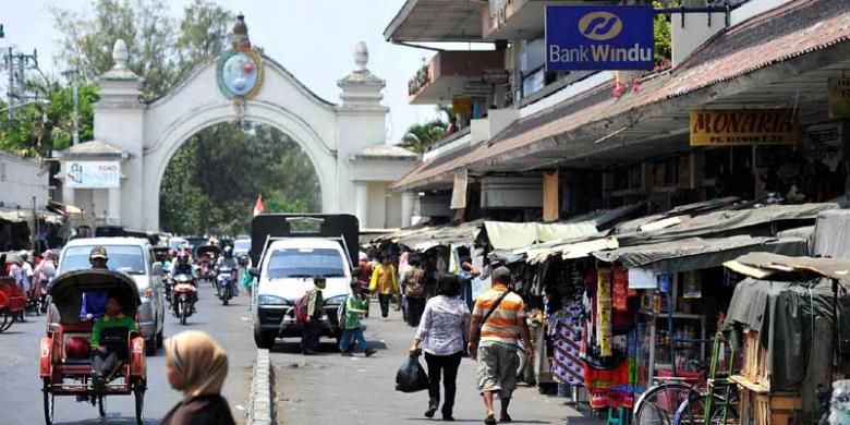 Pasar Klewer di Solo, Jateng.