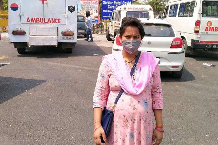 Tangkap layar, Goldi Patel (25 tahun) yang hamil 7 bulan, masih mencari obat meski suaminya sudah di rawat di rumah sakit New Delhi kerena Covid-19.