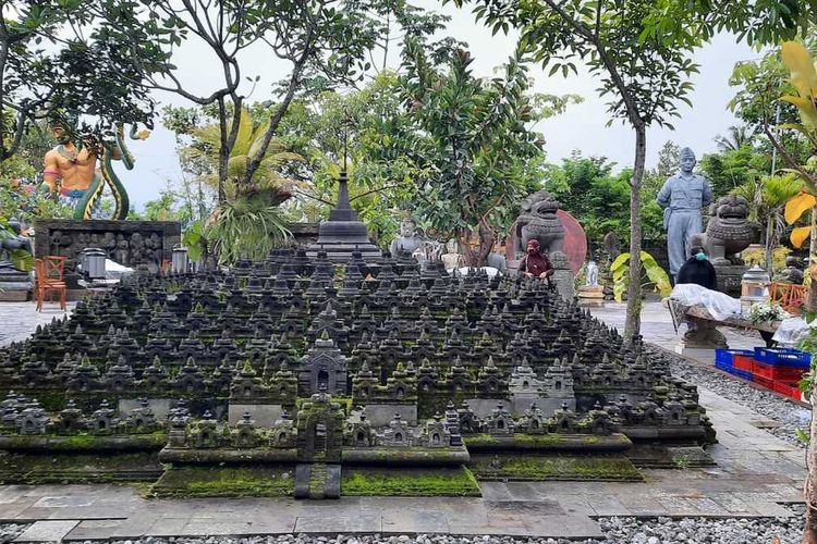 Replika Candi Borobudur di Borobudur Edupark Magelang