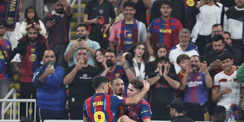 Momen selebrasi gol Fermin Lopez dalam partai semifinal Piala Super Spanyol 2025 Barcelona vs Athletic Club di Stadion King Abdullah Sports City, Jeddah, 7 Januari 2026.