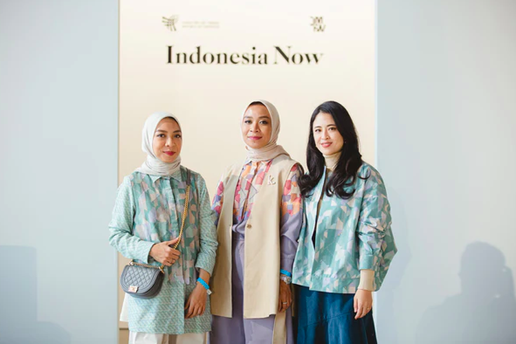 Istafiana Candarini, Nadya Karina, dan Afina Candari Founder Kami