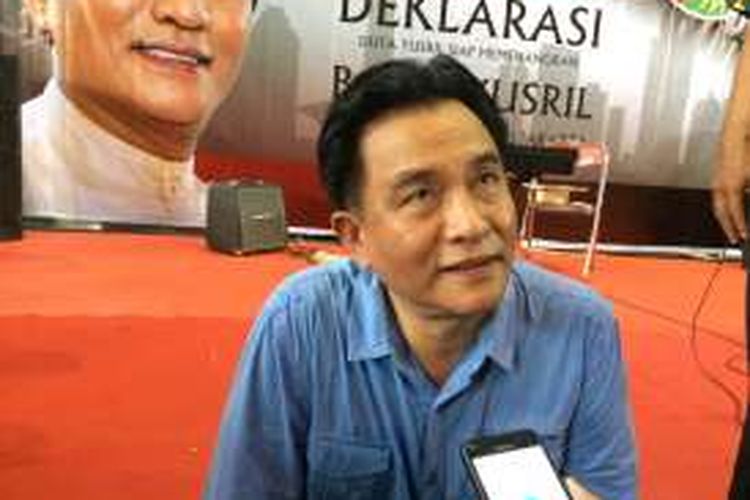 Bakal calon gubernur DKI Jakarta, Yusril Ihza Mahendra di GOR Jakarta Timur, Jumat (16/9/2016).