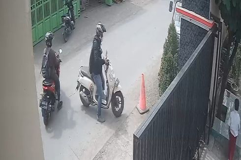 Viral, Pencuri Gasak Motor Guru SD di Brebes yang Datang Terlambat ke Sekolah, Aksinya Terekam CCTV