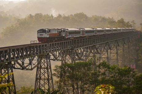 KAI Manfaatkan Peningkatan Kuota BBM Subsidi untuk Kelancaran Operasional dan Pengembangan Jalur Baru