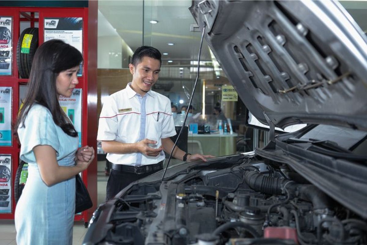 Program T-Care siap merawat mobil baru Toyota secara berkala. 