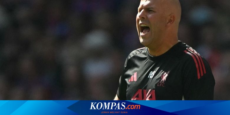 Kata-kata Arne Slot Usai Hasil Burnley vs Liverpool 1-3