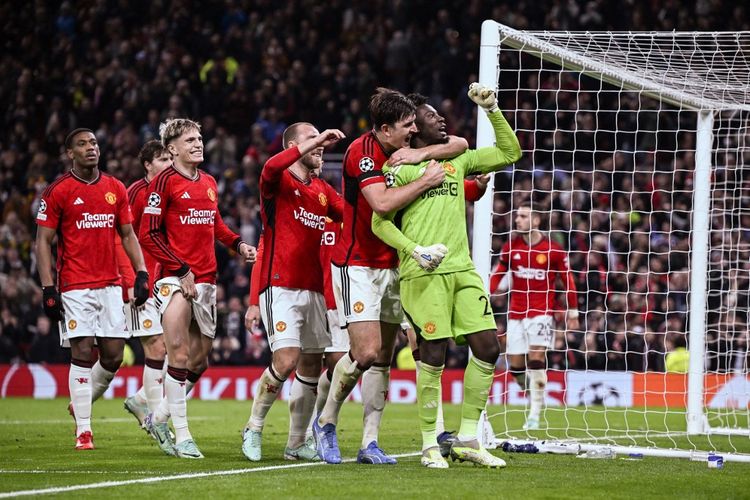 Kiper Manchester United, Andre Onana, menjadi salah satu pahlawan kemenangan Setan Merah pada laga fase grup Liga Champions, Rabu (25/10/2023) dini hari WIB. Partai Man United vs Copenhagen tersebut berakhir 1-0 untuk kemenangan tuan rumah.