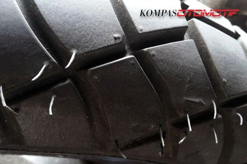 Rambut Tipis pada Ban Baru Ternyata Punya Fungsi Penting