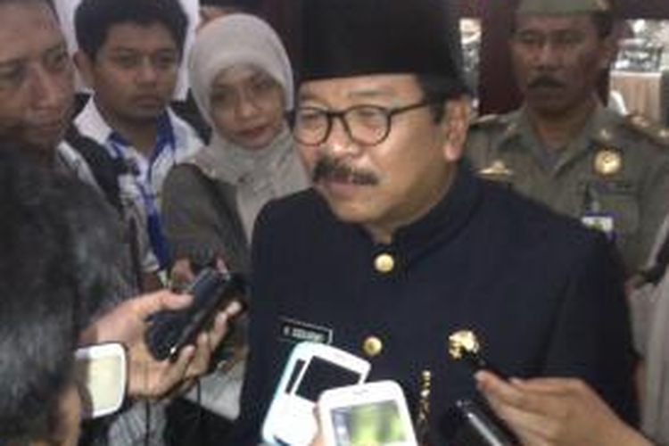 Gubernur Jawa Timur, Soekarwo Saat di Kota Malang, usai melantik Walikota dan Wakil Walikota terpilih, Jumat (13/7/2013).