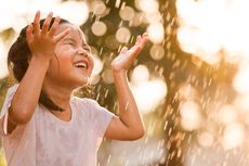 Awas Anak Sakit, 6 Cara Jaga Kesehatan Buah Hati di Musim Hujan