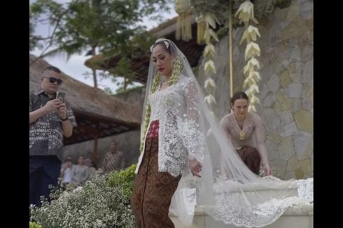 Diminta Jadi Bridesmaid di Pernikahan BCL, Aishah Sinclair: Saya Sangat Tersentuh