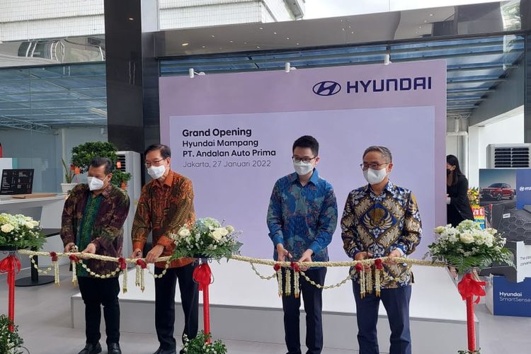 Pembukaan diler Hyundai Mampang