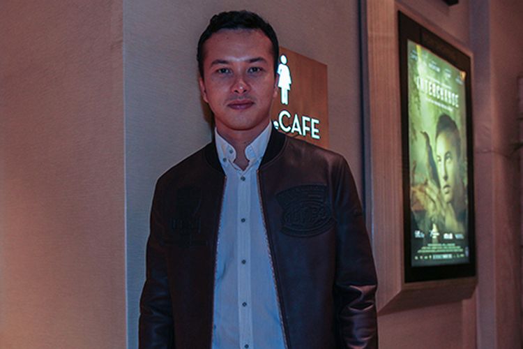 Nicholas Saputra hadir dalam penayangan perdana film Interchange di Epicentrum Walk XXI, Kuningan, Jakarta Selatan, Kamis (23/2/2017). Film produksi Indonesia-Malaysia tersebut dibintangi Nicholas Saputra, Prisia Nasution, dan Iedil Putra.