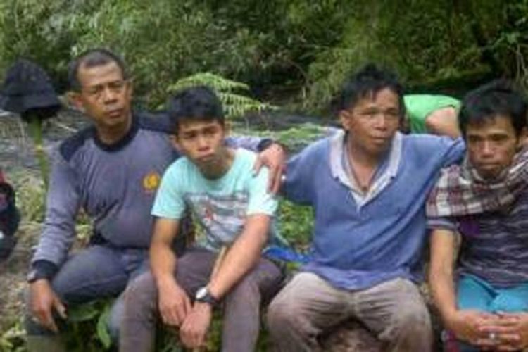 Dua pendaki gunung Taman Nasional Kerinci Seblat, Yusril (15) dan Candra Ali Putra (22) berhasil menemukan jalan pulang, Rabu (31/12/2014) malam setelah tersesat sejak Rabu (24/12/2014) silam. 