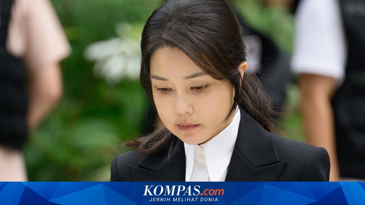 Terima Kalung Berlian, Eks Ibu Negara Korsel Divonis 7 Tahun Penjara