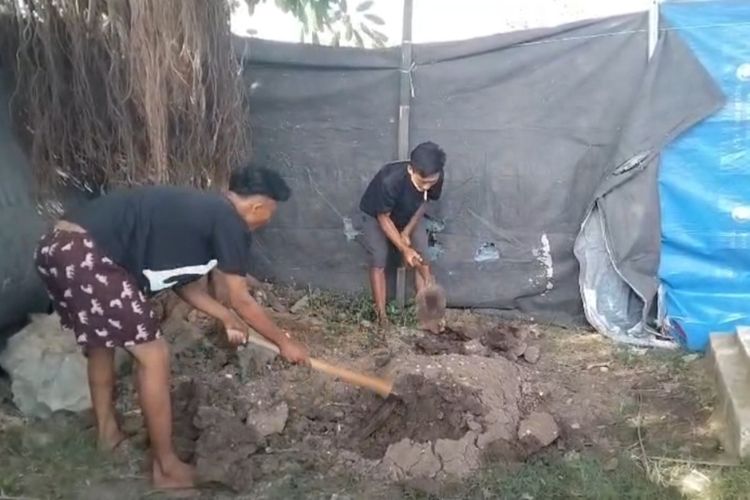 Kasus Balita Diduga Dianiaya Pacar Ibunya, Polres Karawang Gelar Ekshumasi
