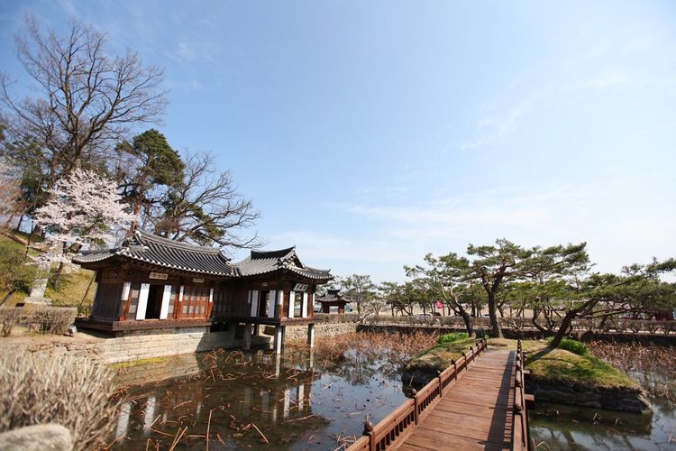 Seongyojang House, rumah bangsawan asal Dinasti Joseon di Gangwon, Korea Selatan.