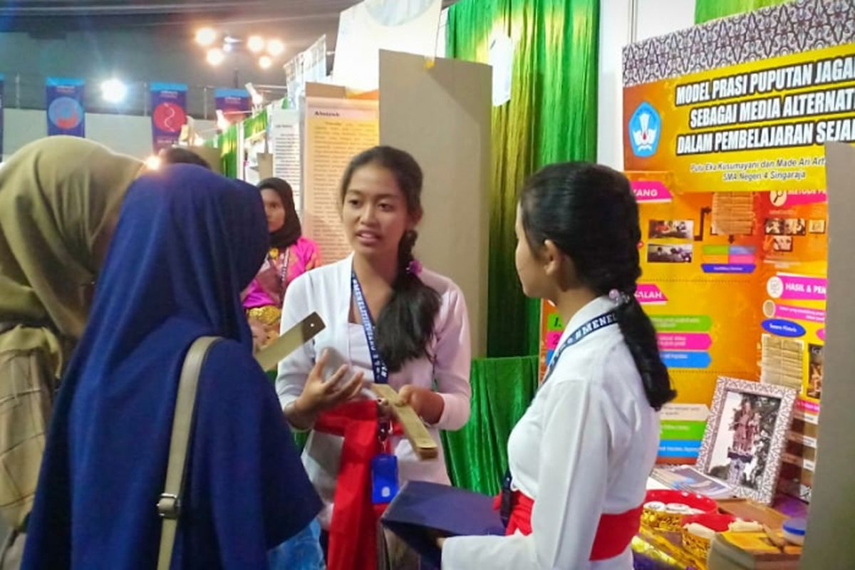 Pameran penelitian dalam Olimpiade Penelitian Siswa Indonesia diadakan tanggal 15-20 Oktober 2018 di kota Semarang, Jawa Tengah dengan mengangkat tema Meneliti Itu Seru. 
