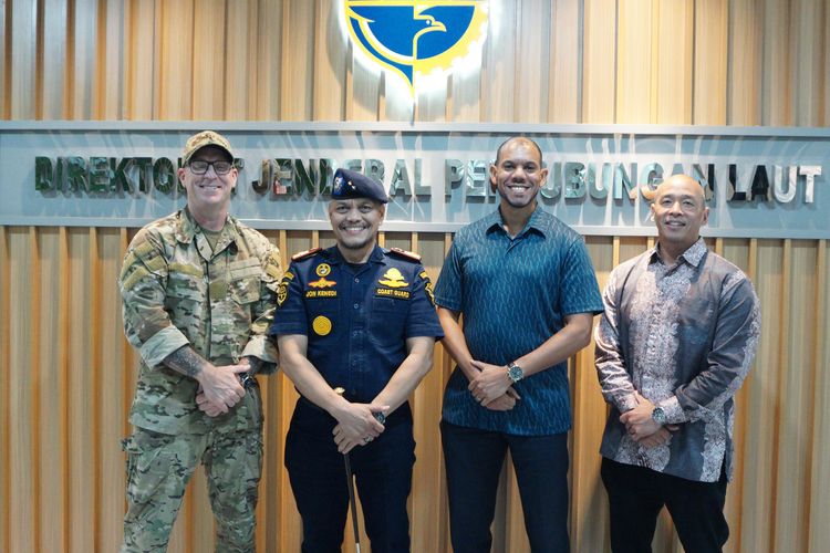 Kementerian Perhubungan (Kemenhub), dalam hal ini Direktorat Jenderal Perhubungan Laut melalui Direktorat Kesatuan Penjagaan Laut dan Pantai (KPLP) menerima kunjungan delegasi US Coast Guard (USCG).