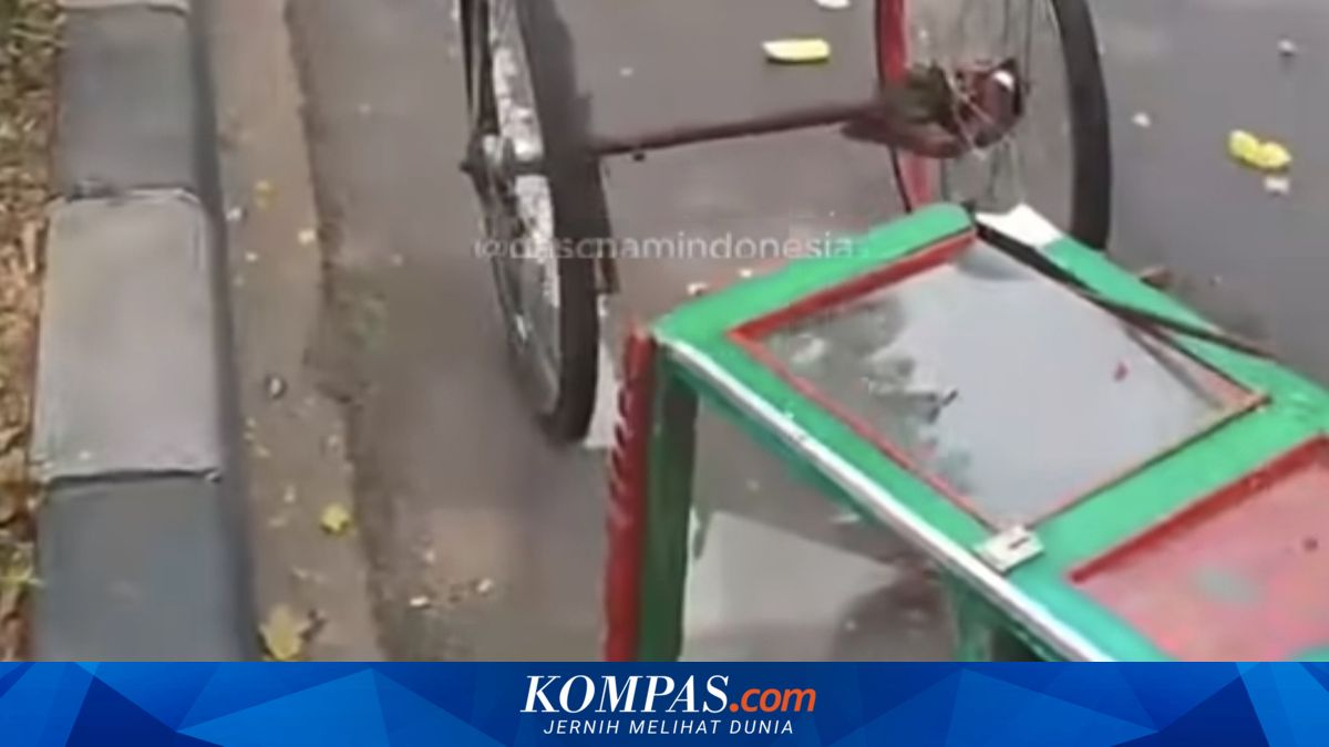 Pedagang Asinan Ditabrak Mobil di Kemayoran Jakpus, Terluka di Kepala