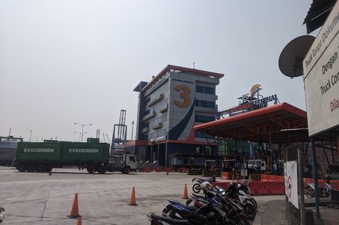 Kapal Terbalik di Pelabuhan Tanjung Priok, Seorang Kru Hilang