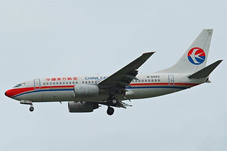 Pesawat China Eastern Airlines Boeing 737-800.